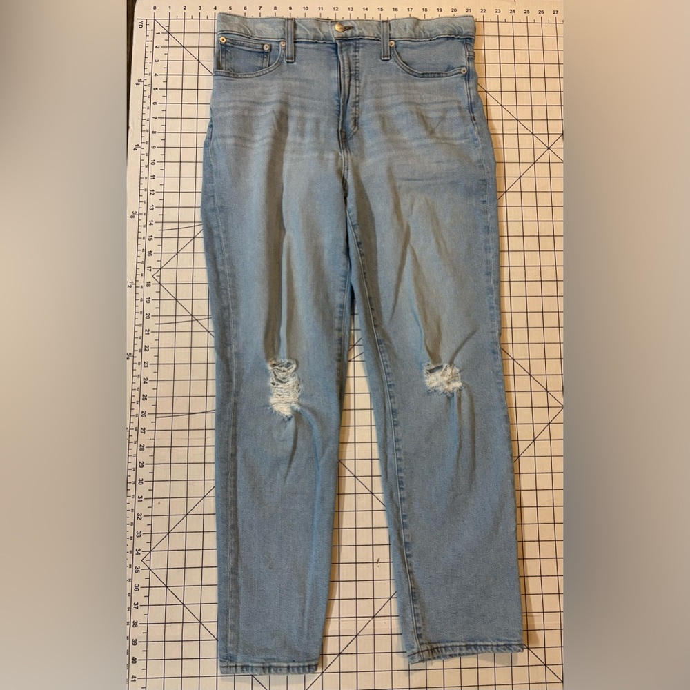 Madewell by J. Crew Women’s Size 29 Light Wash The Perfect Vintage Straight Jean